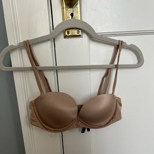 Victoria’s Secret Multi-Way/ Strapless Push Up Bra